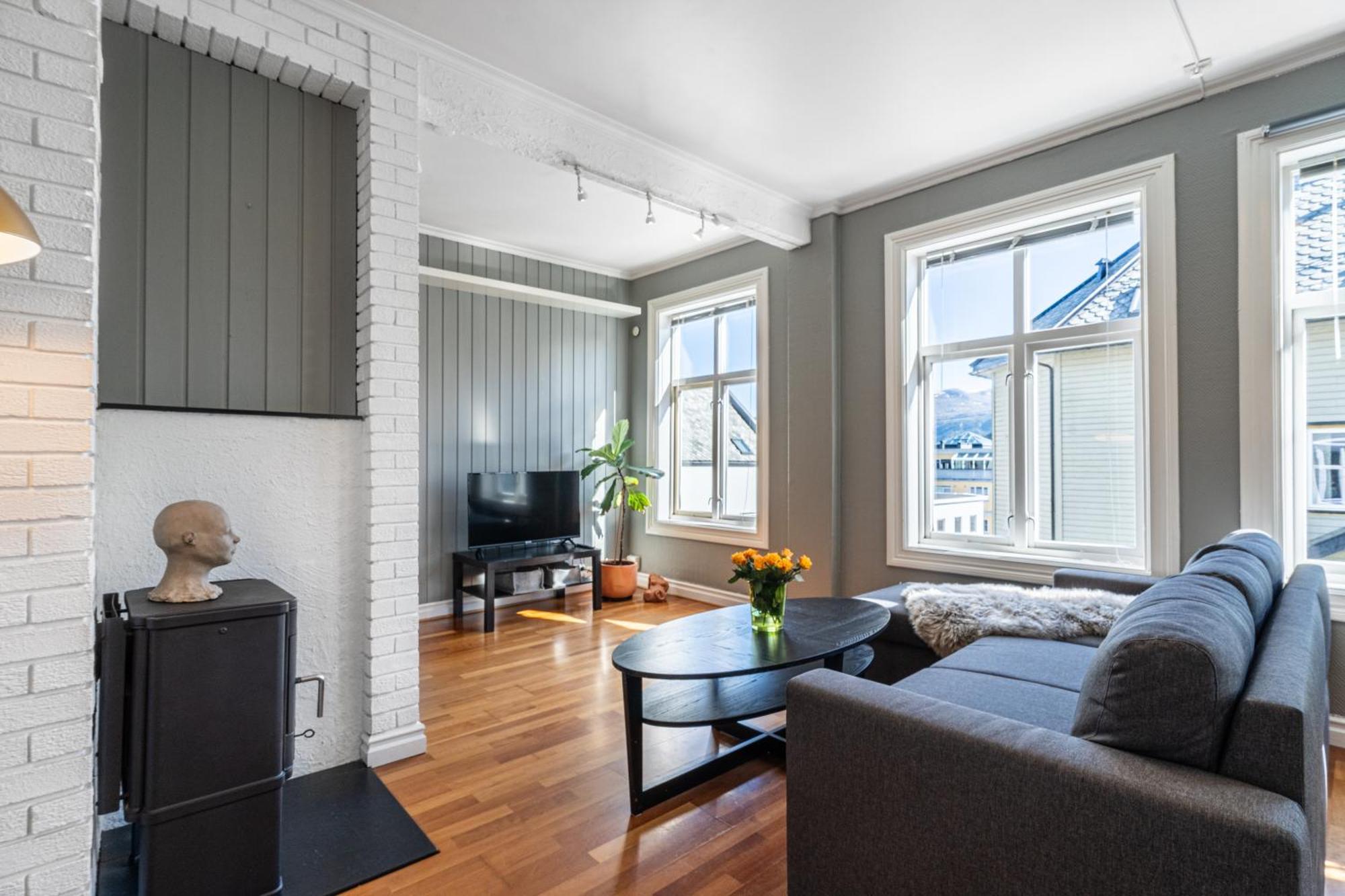 Sunny Apartment In Alesund City Exterior foto